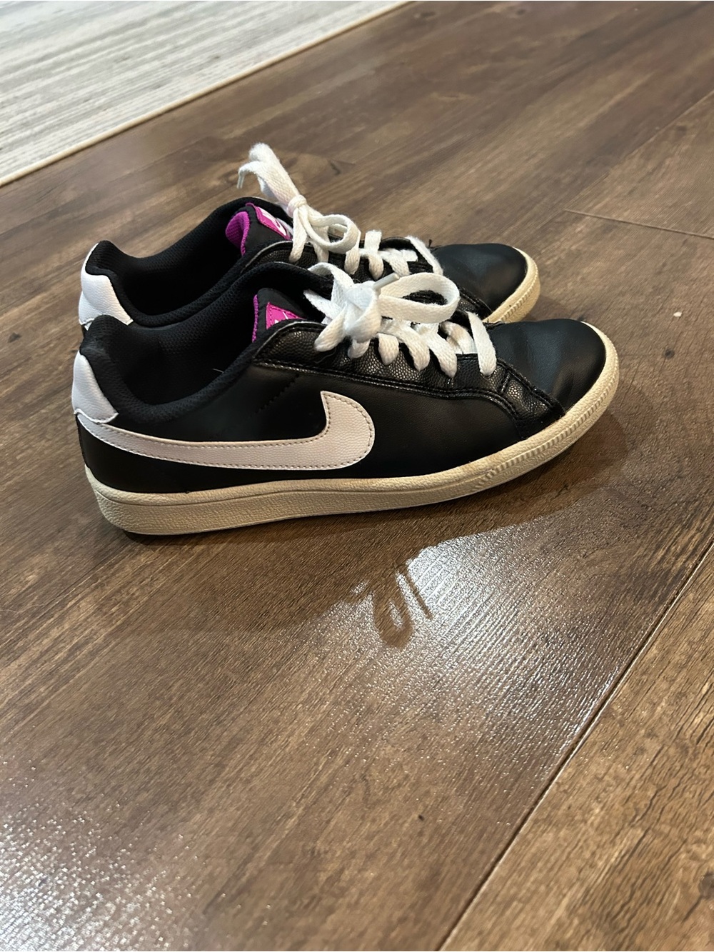 Nike Court Majestic shoes size 6.5